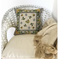 Cuscino arredo gobelin fiore limoni maiolica 42x42 Kari-Limone